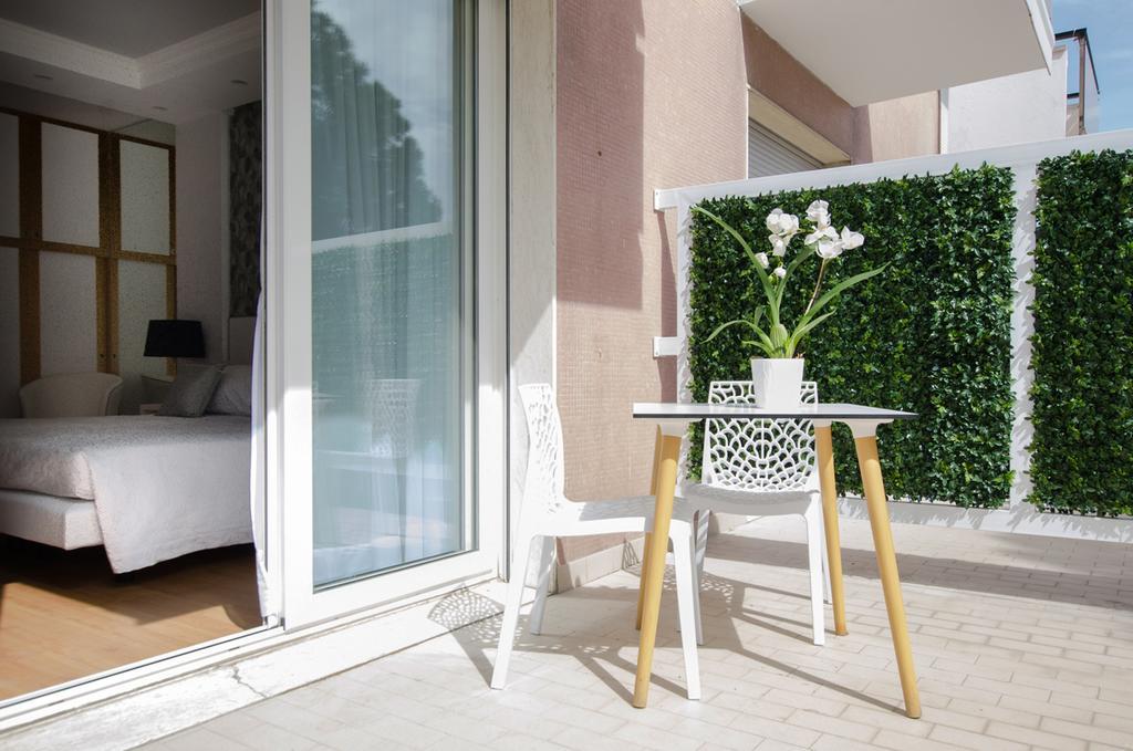 Hotel Concord Riccione Exterior foto